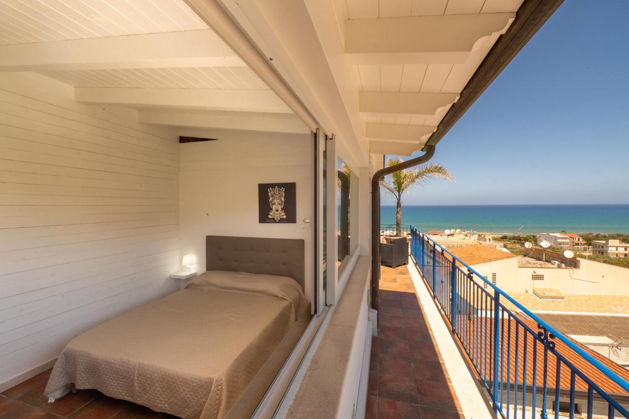 Holidaysicily Alcamo Marina Exterior photo